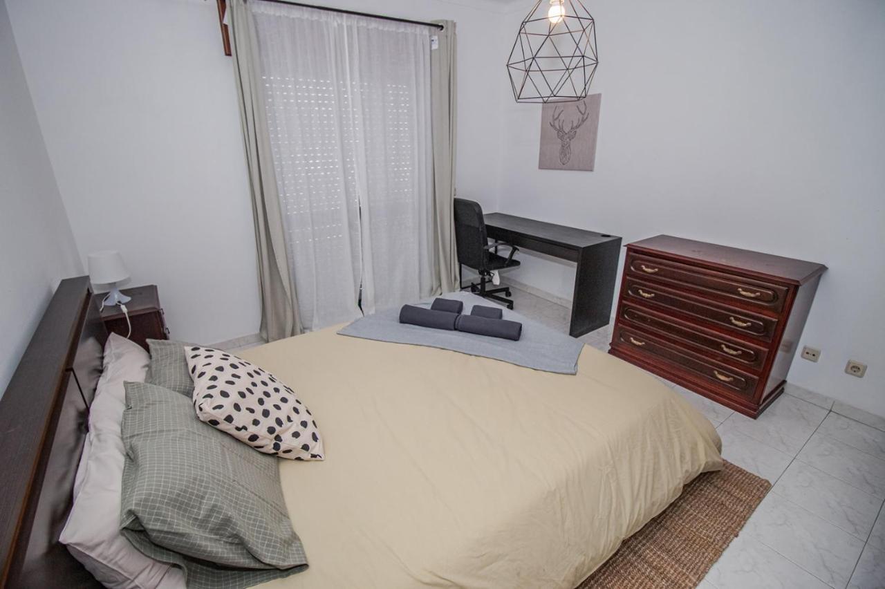 Charming Private Rooms In An Apartment A1 Penha - פארו מראה חיצוני תמונה