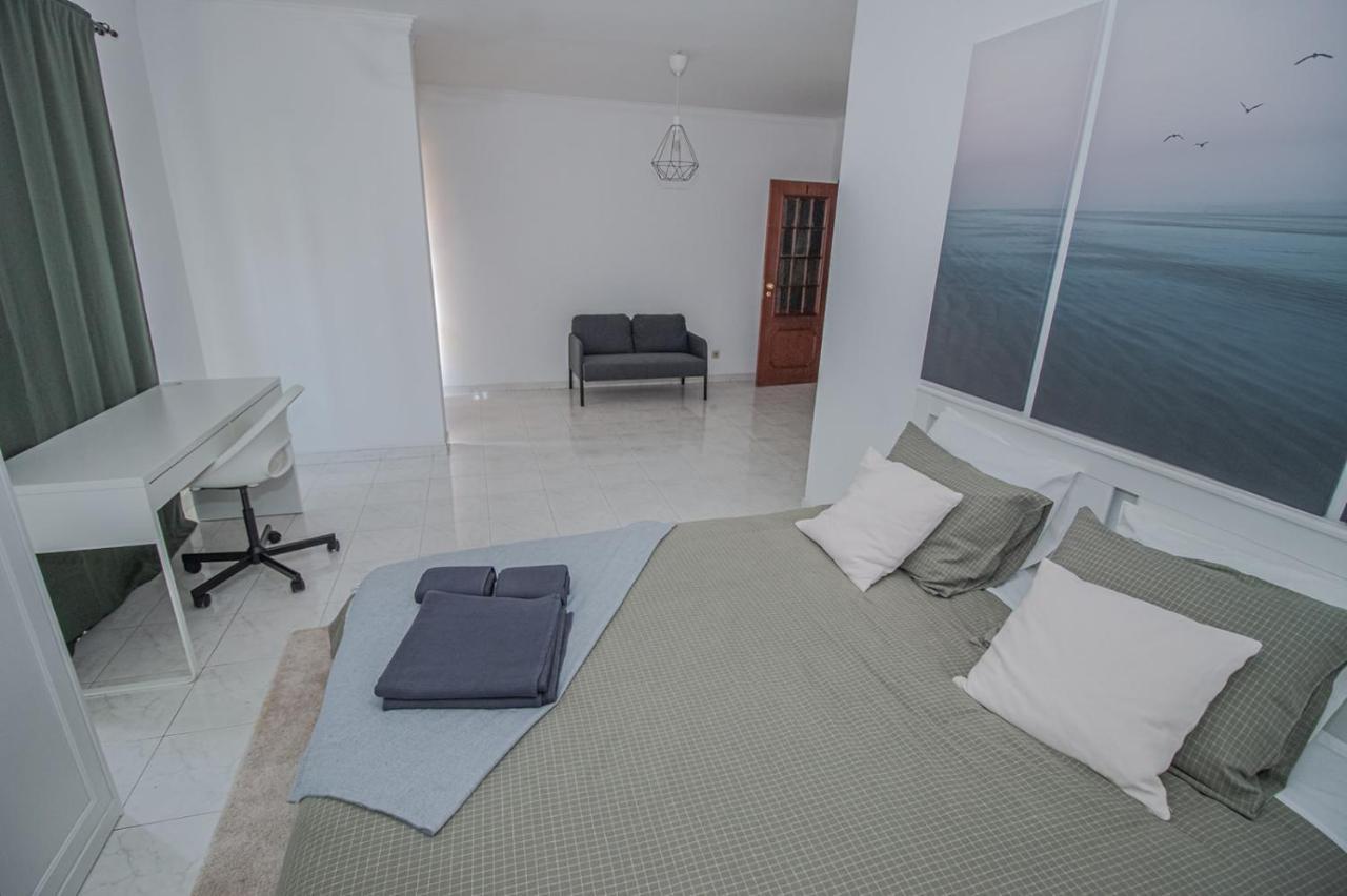 Charming Private Rooms In An Apartment A1 Penha - פארו מראה חיצוני תמונה