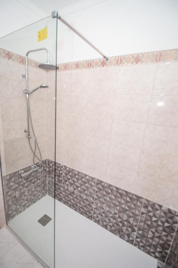 Charming Private Rooms In An Apartment A1 Penha - פארו מראה חיצוני תמונה